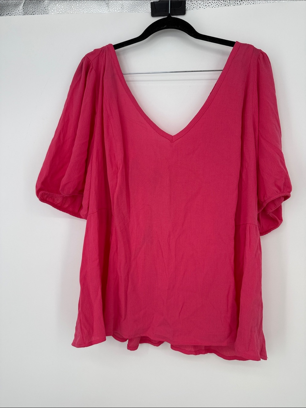 Torrid Women's Pink Puff Sleeve V-Neck Blouse with back bow detail 3x